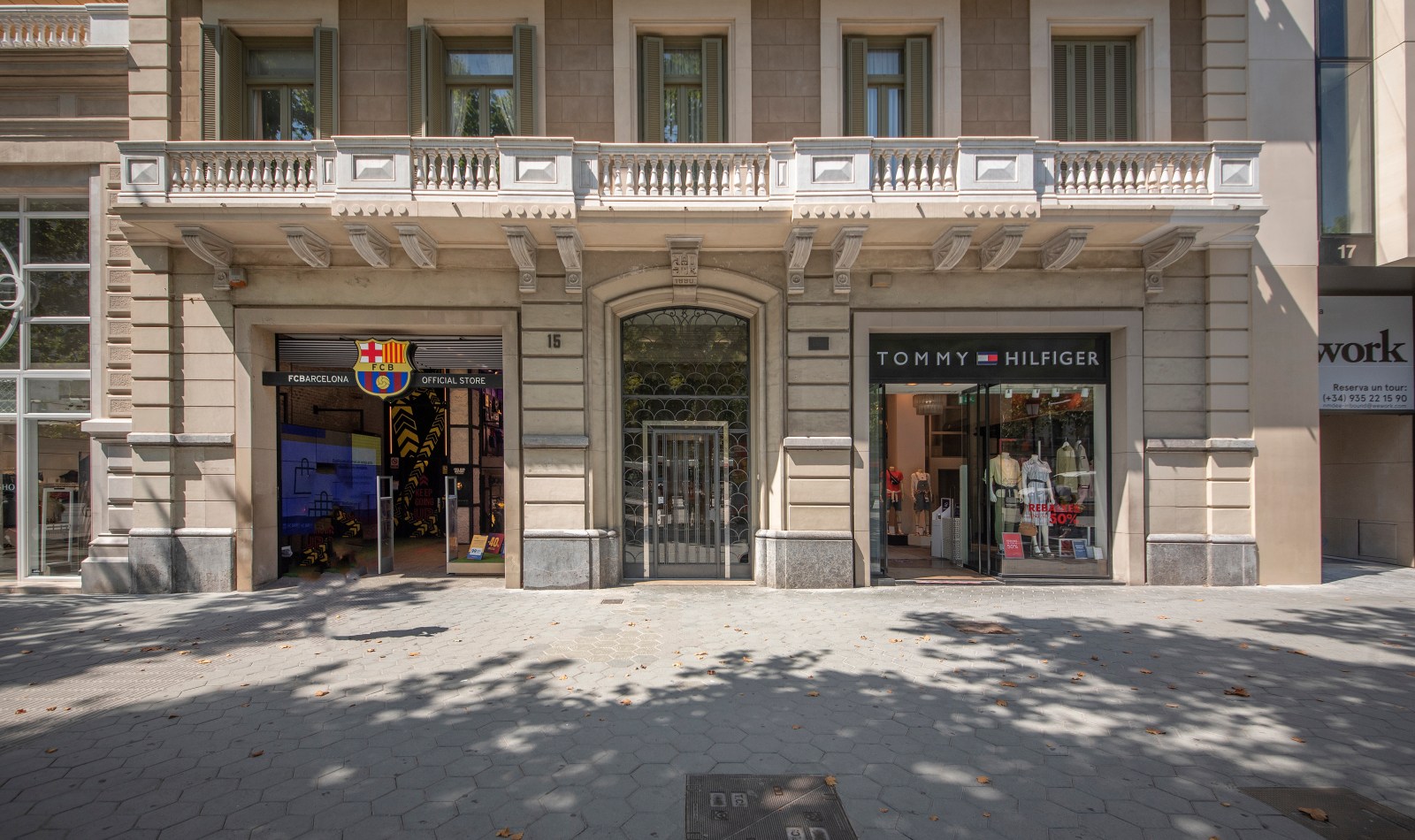 Suite Laia building & address, view 04